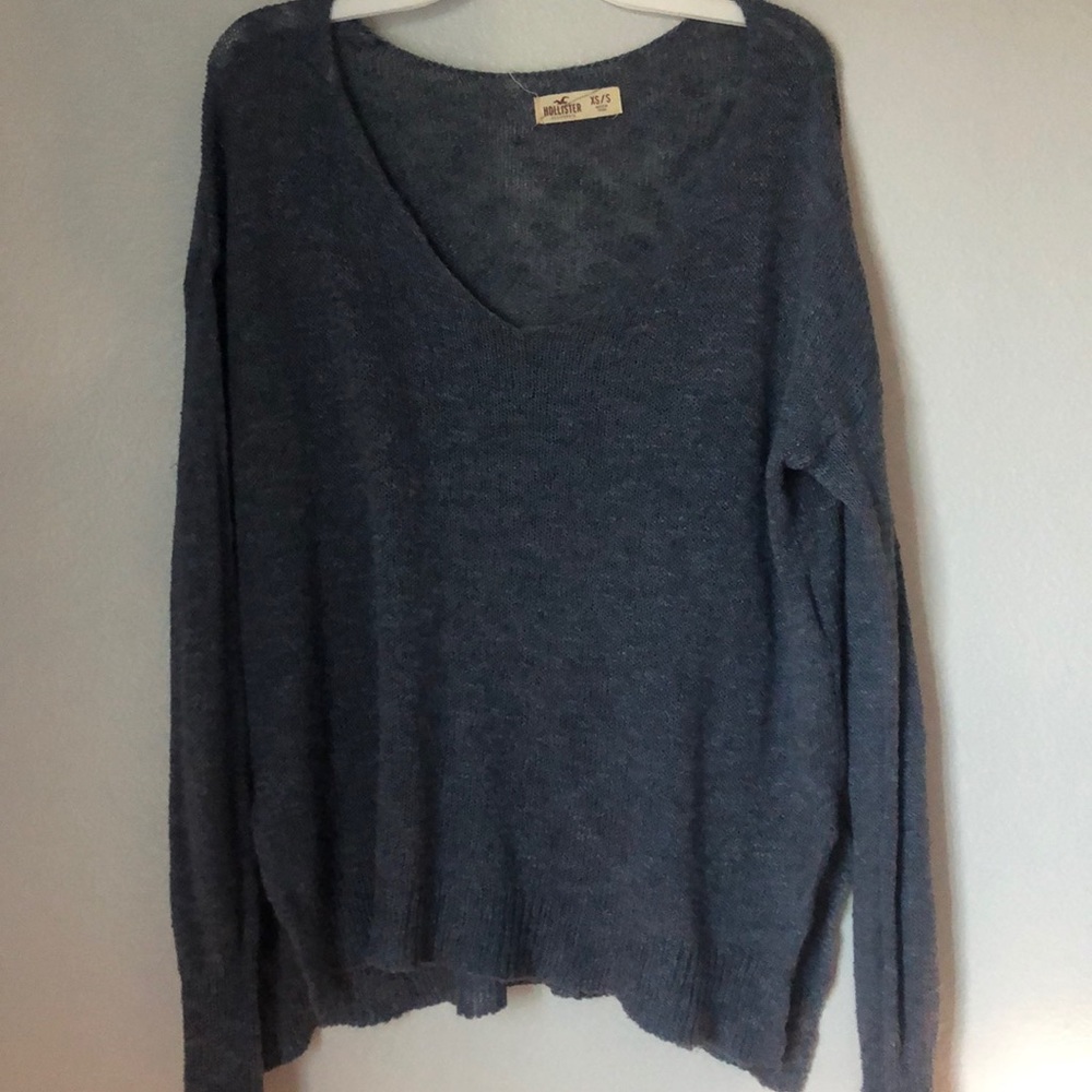 Hollister sweater